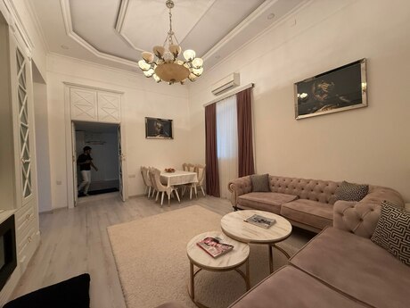 2-room apartment for rent, 60 m², Sahil: 2 600 ₼/mo 3