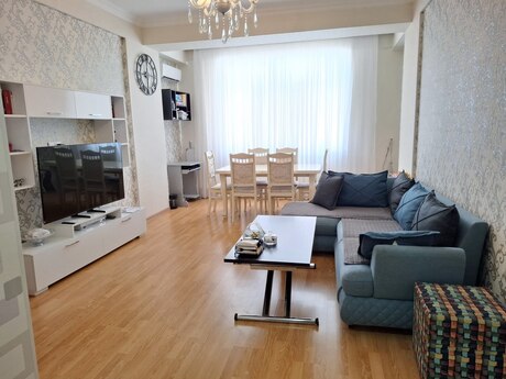 Elan №6483837 - Bakı, Qara Qarayev m., 2 otaqlı, 75 m², 7/16 mərtəbə