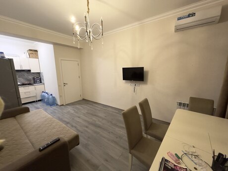 2-room apartment for rent, 60 m², 20 Yanvar: 215 ₼/mo 3
