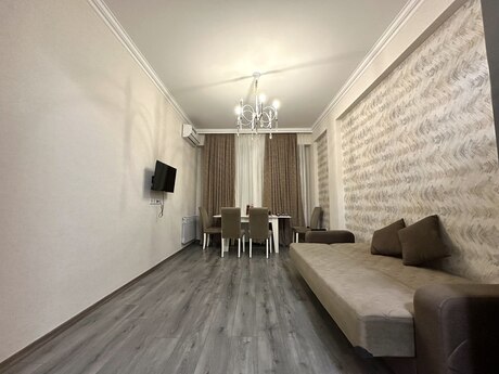 2-room apartment for rent, 60 m², 20 Yanvar: 215 ₼/mo 2