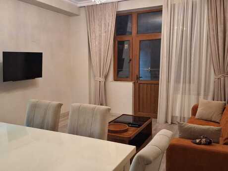 2-room apartment for rent, 95 m², Şah İsmayıl Xətai: 1 100 ₼/mo 4