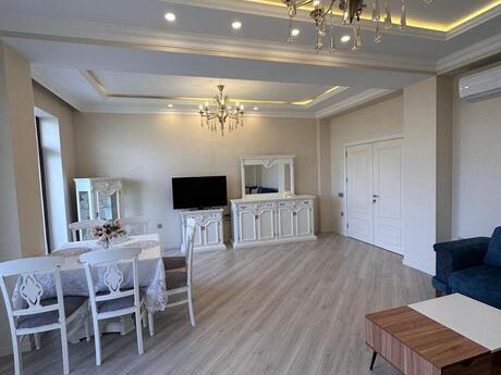 Kirayə 3 otaqlı mənzil, 125 m², Ağ şəhər: 2 000 ₼/ay 2