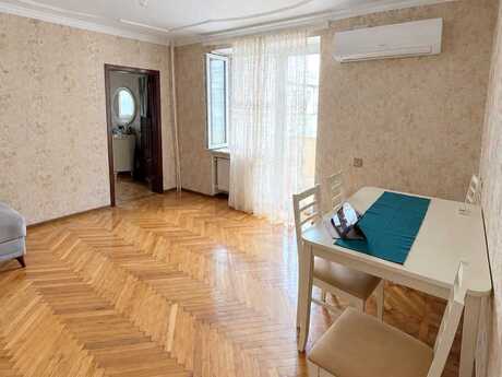 2-room apartment for rent, 65 m², 20 Yanvar: 700 ₼/mo 2