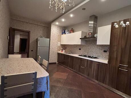 3 otaqlı mənzil, 135 m², Nəsimi: 430 000 ₼ 3