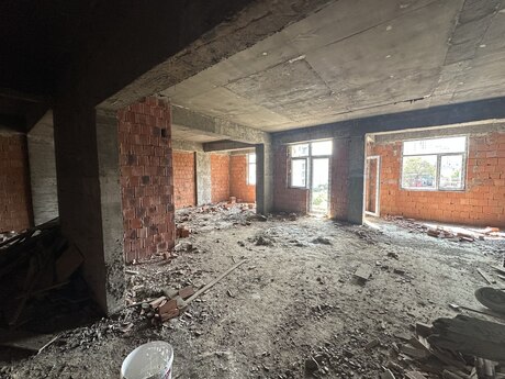 2 otaqlı mənzil, 114 m², 28 May: 158 000 ₼ 2