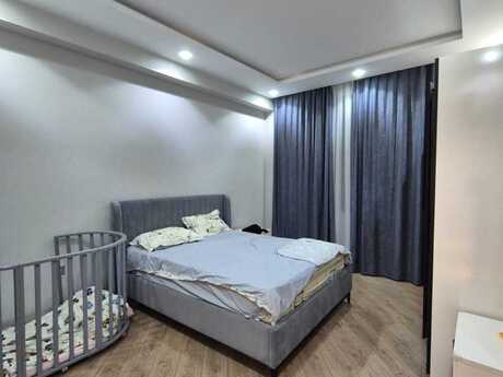 Продаётся 3-комнатная квартира в новостройке, Elmlər Akademiyası, 122 м², 385 000 AZN, фото 5 / 12