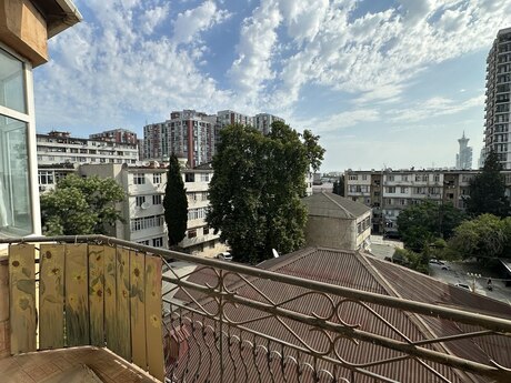 5 otaqlı mənzil, 240 m², Nəriman Nərimanov: 400 000 ₼ 4