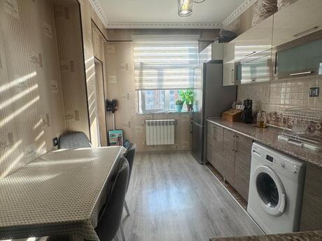 Qurtuluş 93 kompleksində 3 otaqlı yeni tikili mənzil satılır, 90 m², 125 000 AZN, şəkil 4 / 12