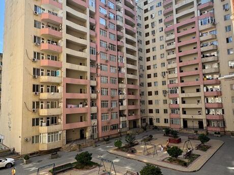 Объявление №6483985 - Баку, м. 8 ноября, 3-комн., 80 м², 3/13 этаж