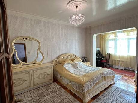 5-room apartment, 120 m², Əhmədli: 240 000 ₼ 2