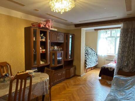 Elan №6484022 - Bakı, İnşaatçılar m., 2 otaqlı, 60 m², 2/5 mərtəbə