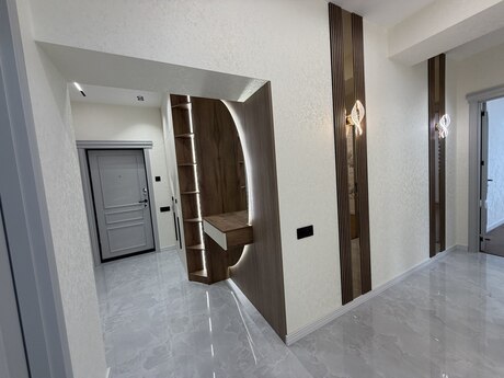 3 otaqlı mənzil, 93 m², Neftçilər: 313 000 ₼ 3