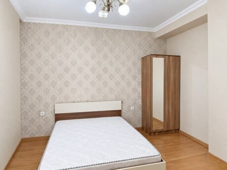 2-room apartment for rent, 65 m², İnşaatçılar: 700 ₼/mo 2