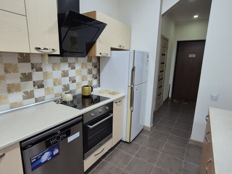 2-room apartment for rent, 70 m², İçəri Şəhər: 1 700 ₼/mo 5