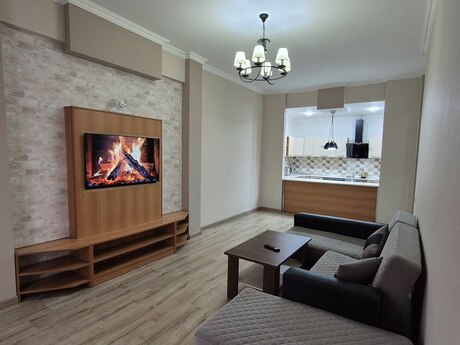2-room apartment for rent, 70 m², İçəri Şəhər: 1 700 ₼/mo 3
