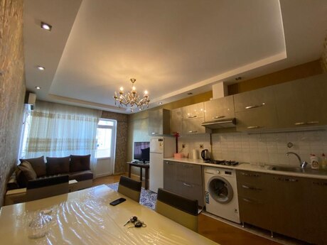 2-room apartment, 52 m², 8 Noyabr: 230 000 ₼ 5