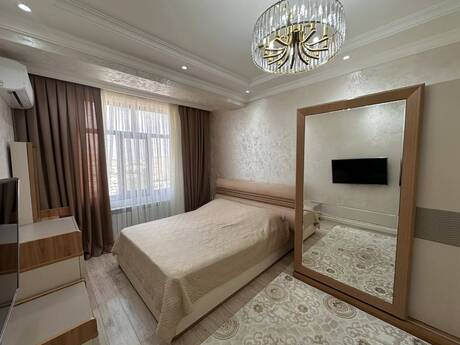 3-room apartment for rent, 100 m², Xalqlar Dostluğu: 1 000 ₼/mo 4