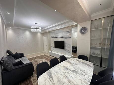 3-room apartment for rent, 100 m², Xalqlar Dostluğu: 1 000 ₼/mo 2