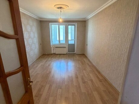 3-room apartment, 75 m², Bakıxanov: 155 000 ₼ 2