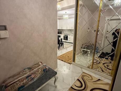 Аренда: 3-комнатная квартира, 130 м², Qara Qarayev: 1 000 ₼/мес 4