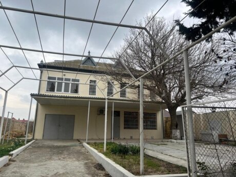 4 otaqlı həyət evi, 200 m², Novxanı: 175 000 ₼ 3