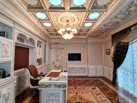 4-комнатная квартира, 250 м², İçəri Şəhər: 975 000 ₼ 4