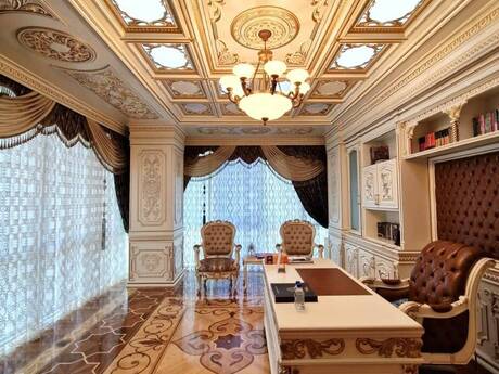 4-комнатная квартира, 250 м², İçəri Şəhər: 975 000 ₼ 2