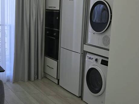 3-room apartment for rent, 120 m², Ağ şəhər: 3 500 ₼/mo 4