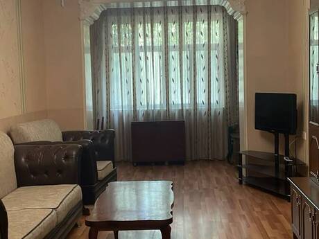 Объявление №6484328 - Баку, м. Элмляр Академиясы, 3-комн., 90 м², 1/5 этаж