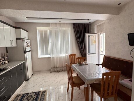 4-комнатная квартира, 140 м², Həzi Aslanov: 299 500 ₼ 3