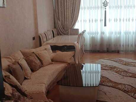 3-room apartment for rent, 120 m², Elmlər Akademiyası: 1 200 ₼/mo 4