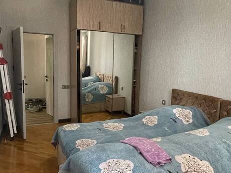 3-комнатная квартира, 110 м², 3-cü mikrorayon: 210 000 ₼ 3