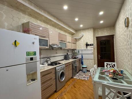 3 otaqlı mənzil, 125 m², İnşaatçılar: 275 000 ₼ 2