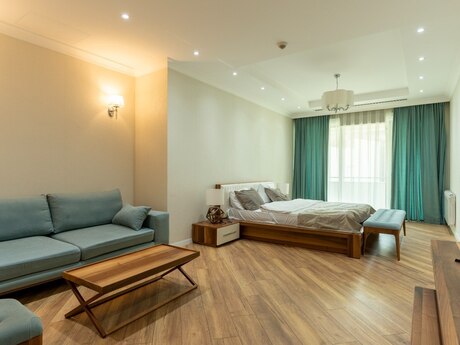 4-room apartment for rent, 290 m², İçəri Şəhər: 6 000 ₼/mo 4