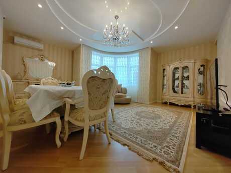 3-room apartment for rent, 105 m², Şah İsmayıl Xətai: 1 500 ₼/mo 4