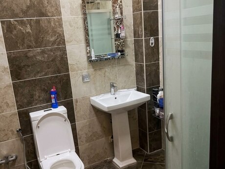2-комнатная квартира, 90 м², Nəsimi: 255 000 ₼ 5