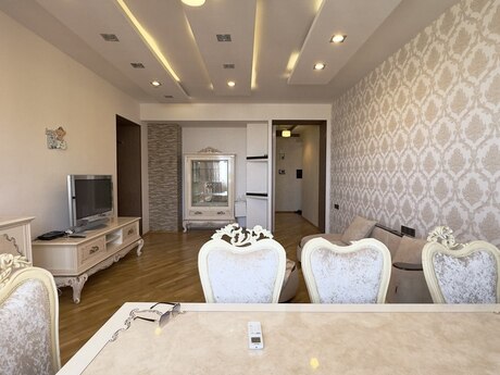 Kirayə 3 otaqlı mənzil, 100 m², Binəqədi: 800 ₼/ay 2