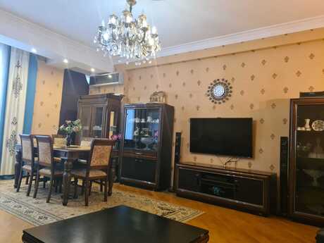 4 otaqlı mənzil, 160 m², Şah İsmayıl Xətai: 400 000 ₼ 3