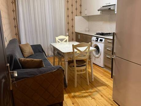 Kirayə 2 otaqlı mənzil, 70 m², 28 May: 750 ₼/ay 2