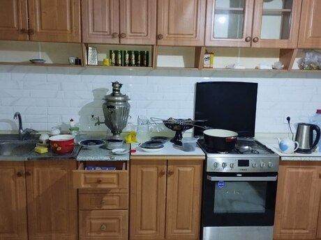 Novxanıda 4 otaqlı həyət evi kirayə verilir, 220 m², 700 AZN/ay, şəkil 5 / 12