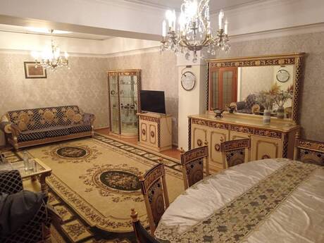 Elan №6484596 - Bakı, 28 May m., 2 otaqlı, 100 m², 4/16 mərtəbə