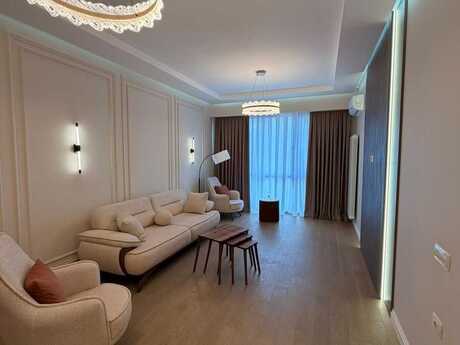 Elan №6484630 - Bakı, Bakmil m., 2 otaqlı, 70 m², 10/17 mərtəbə