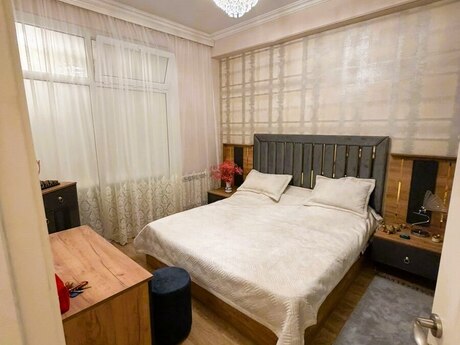 Объявление №6484600 - Баку, м. 28 мая, 2-комн., 70 м², 10/16 этаж