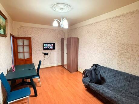 Объявление №6484624 - Баку, м. Мемар Аджеми, 2-комн., 35 м², 3/5 этаж