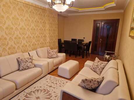 3-room apartment, 132 m², 20 Yanvar: 299 000 ₼ 3