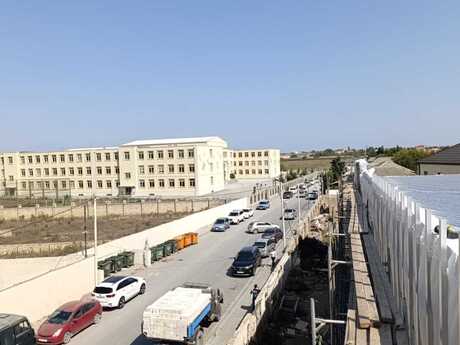 5 otaqlı həyət evi, 140 m², Binə: 210 000 ₼ 2