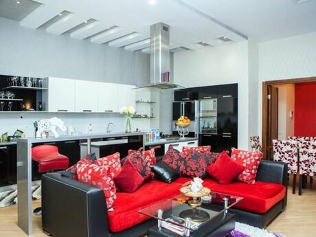 4-room apartment for rent, 200 m², Sahil: 3 000 ₼/mo 3