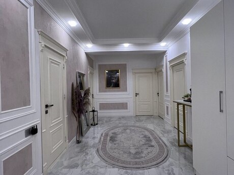 3-room apartment, 157 m², Ağ şəhər: 475 000 ₼ 2