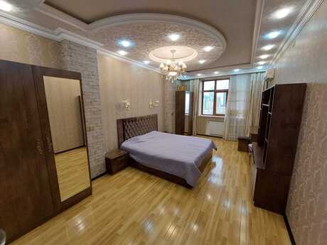 4-room apartment, 160 m², 28 May: 650 000 ₼ 4