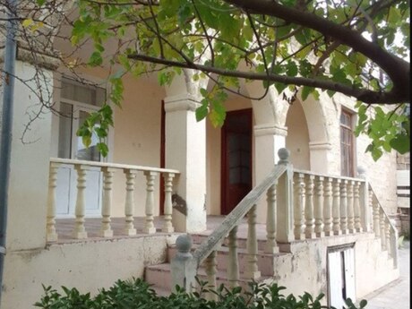 4 otaqlı həyət evi, 140 m², Binə: 165 000 ₼ 5